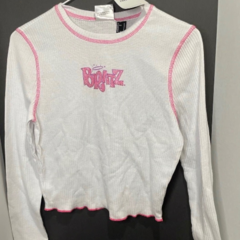 Forever 21 Bratz white ribbed long sleeve pink stitching